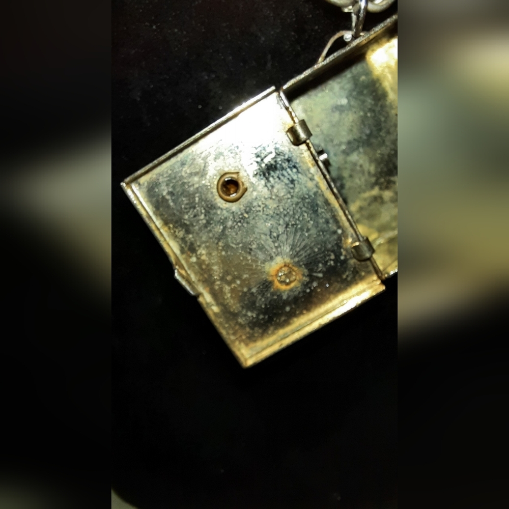 Vintage trinket, pill box Old Timey phone rhinestone pendant and charm - Picture 11 of 16